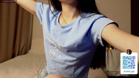 Tipsy online show from November 7, 2025, 5:57 pm