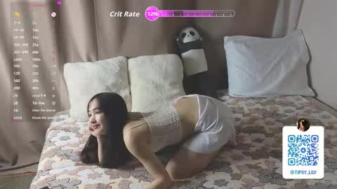 Tipsy online show from November 15, 2025, 6:48 pm