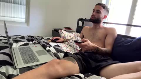 spifff_21 online show from October 15, 2025, 5:02 pm