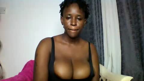 spikyleo online show from June 17, 2026, 3:09 am