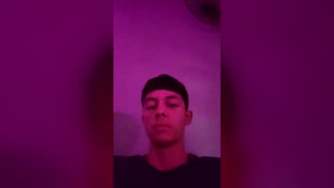 Snapshot of splurge21 chatting on July 1, 2026, 4:40 pm splurge21 online show from July 1, 2026, 4:40 pm