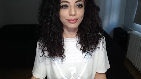 Snapshot of spoiled__doll chatting on December 14, 2024, 9:40 am Doll online show from December 14, 2024, 9:40 am