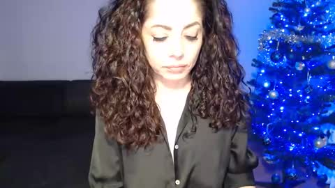 Snapshot of spoiled__doll chatting on December 21, 2024, 5:14 am Doll online show from December 21, 2024, 5:14 am