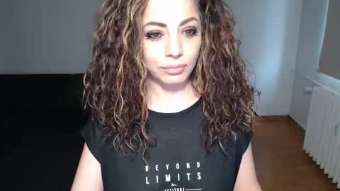 Snapshot of spoiled__doll chatting on January 27, 2025, 7:24 am Doll online show from January 27, 2025, 7:24 am