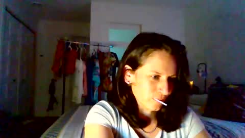 spookyx88 online show from April 17, 2026, 4:37 am