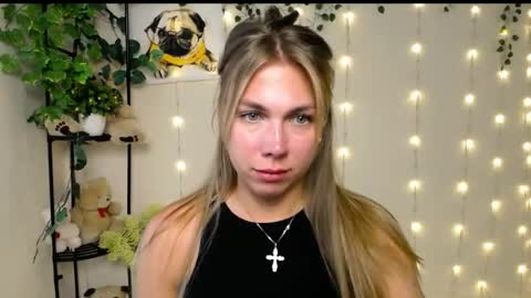 Snapshot of sport_tall_karina chatting on May 25, 2026, 7:14 am Karina online show from May 25, 2026, 7:14 am