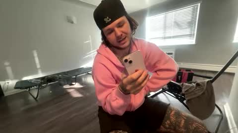 Snapshot of sportsfreak1619 chatting on December 22, 2025, 10:18 pm sportsfreak1619 online show from December 22, 2025, 10:18 pm