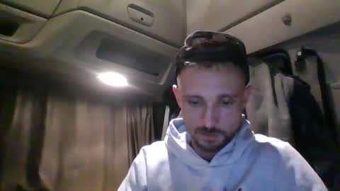 spyco82 online show from November 4, 2025, 6:18 pm