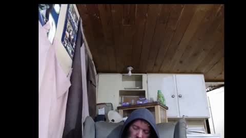 Snapshot of squegly chatting on December 25, 2024, 12:58 pm Bryan online show from December 25, 2024, 12:58 pm