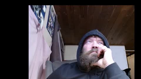 squegly1 online show from December 1, 2025, 6:51 am