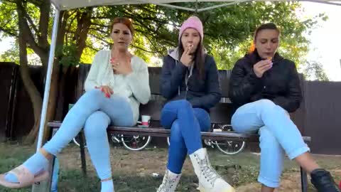 My name is Maya Lush is activeThere are legends that in this room all your wishes can come true  Private is Open online show from September 20, 2025, 5:41 am