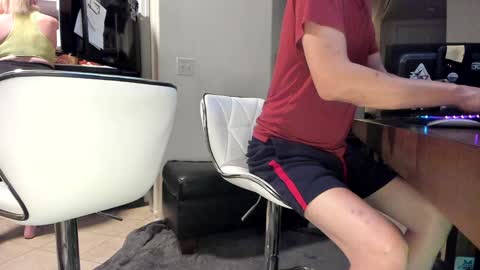 Snapshot of squirt_vip_room chatting on January 18, 2025, 1:08 am Roxy Day  Mossimo Knight online show from January 18, 2025, 1:08 am