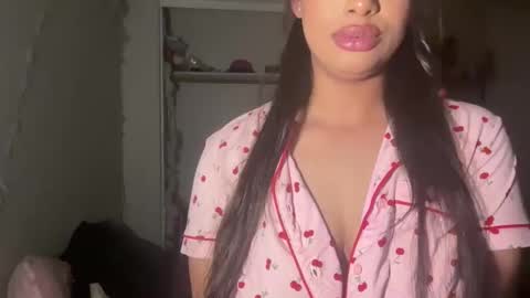 Lexi online show from December 17, 2025, 8:20 am