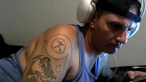 Snapshot of squirtn4mee chatting on April 23, 2026, 10:25 am Squirtn4mee online show from April 23, 2026, 10:25 am
