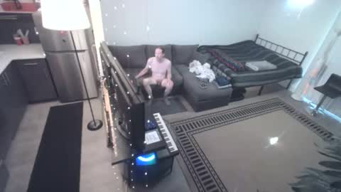sqwindak online show from February 9, 2025, 12:06 am