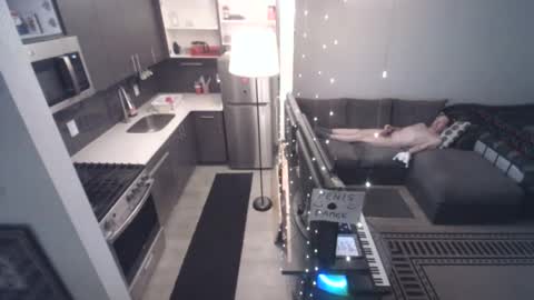 sqwindak online show from March 1, 2025, 2:26 am