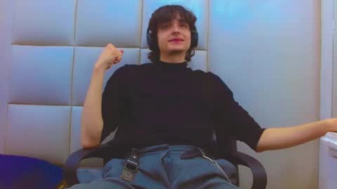 ethan online show from March 2, 2026, 12:56 pm