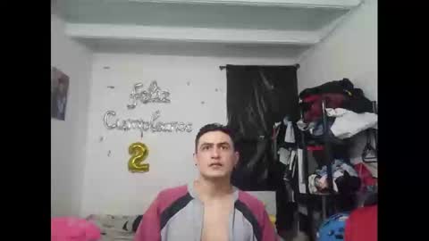 Snapshot of sr_magico chatting on December 6, 2024, 6:48 am sr_magico online show from December 6, 2024, 6:48 am