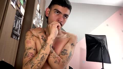 Snapshot of srcejotas chatting on January 8, 2025, 6:41 pm sorry mom online show from January 8, 2025, 6:41 pm