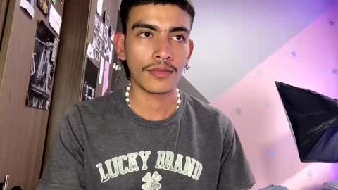 Snapshot of srcejotas chatting on January 16, 2025, 9:40 pm sorry mom online show from January 16, 2025, 9:40 pm