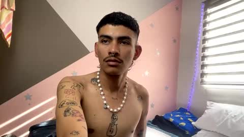 Snapshot of srcejotas chatting on January 23, 2025, 8:35 pm sorry mom online show from January 23, 2025, 8:35 pm