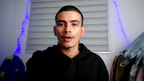 Snapshot of srcejotas chatting on October 16, 2025, 4:02 am sorry mom online show from October 16, 2025, 4:02 am