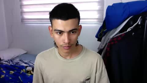 Snapshot of srcejotas chatting on November 9, 2025, 1:09 pm sorry mom online show from November 9, 2025, 1:09 pm