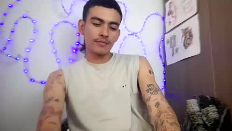 Snapshot of srcejotas chatting on November 22, 2025, 6:40 pm sorry mom online show from November 22, 2025, 6:40 pm