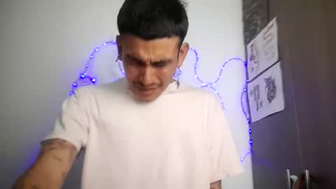 Snapshot of srcejotas chatting on November 27, 2025, 7:27 pm sorry mom online show from November 27, 2025, 7:27 pm