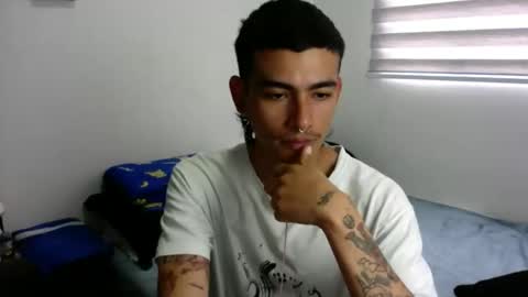 Snapshot of srcejotas chatting on November 30, 2025, 3:16 pm sorry mom online show from November 30, 2025, 3:16 pm