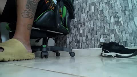sr master cum its my old account online show from March 9, 2025, 6:54 pm