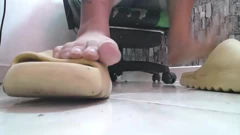 sr master cum its my old account online show from September 29, 2025, 11:37 am