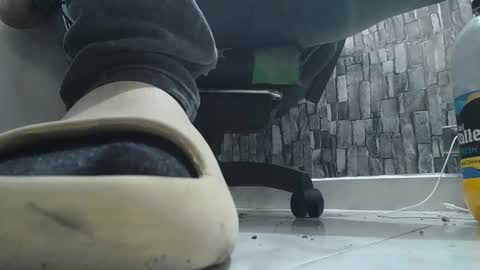 sr master cum its my old account online show from November 14, 2025, 3:16 am