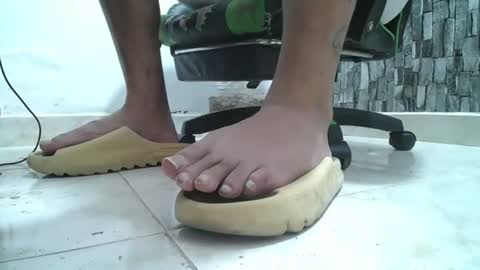 sr master cum its my old account online show from July 18, 2026, 9:07 pm
