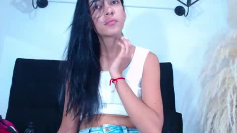 Snapshot of srta_luciana chatting on July 2, 2026, 11:49 am . . online show from July 2, 2026, 11:49 am