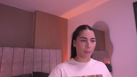 samantha online show from April 9, 2026, 7:19 pm