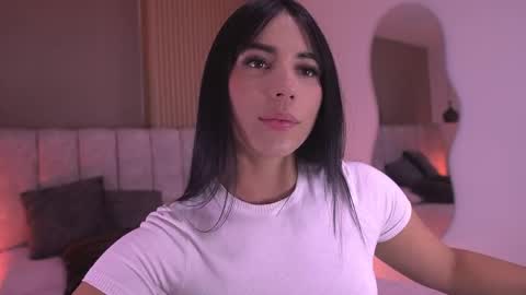 Snapshot of ss_samantha chatting on May 19, 2026, 7:20 pm samantha online show from May 19, 2026, 7:20 pm