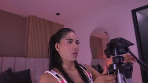 Snapshot of ss_samantha chatting on June 1, 2026, 7:15 pm samantha online show from June 1, 2026, 7:15 pm