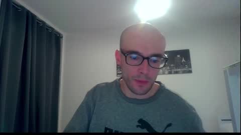 ssenzo online show from December 7, 2024, 7:38 am