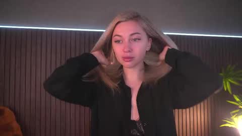 Kate online show from September 27, 2025, 5:23 am