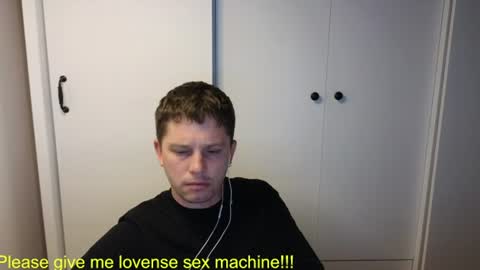 Snapshot of st1vemaster01 chatting on June 27, 2026, 2:34 pm st1vemaster01 online show from June 27, 2026, 2:34 pm