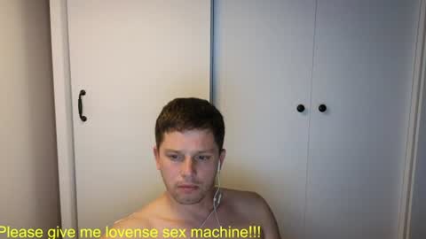 Snapshot of st1vemaster01 chatting on June 29, 2026, 1:33 pm st1vemaster01 online show from June 29, 2026, 1:33 pm
