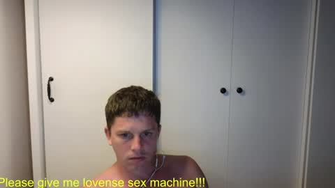 Snapshot of st1vemaster01 chatting on July 3, 2026, 1:50 pm st1vemaster01 online show from July 3, 2026, 1:50 pm