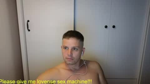 Snapshot of st1vemaster01 chatting on July 13, 2026, 2:09 pm st1vemaster01 online show from July 13, 2026, 2:09 pm
