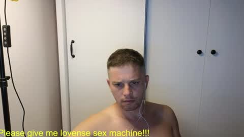 Snapshot of st1vemaster01 chatting on July 15, 2026, 2:22 pm st1vemaster01 online show from July 15, 2026, 2:22 pm