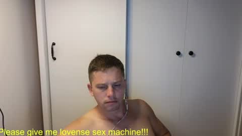 Snapshot of st1vemaster01 chatting on July 26, 2026, 2:02 pm st1vemaster01 online show from July 26, 2026, 2:02 pm