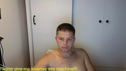Snapshot of st1vemaster01 chatting on July 27, 2026, 1:51 pm st1vemaster01 online show from July 27, 2026, 1:51 pm