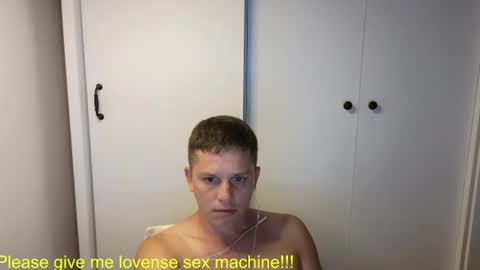Snapshot of st1vemaster01 chatting on July 28, 2026, 2:13 pm st1vemaster01 online show from July 28, 2026, 2:13 pm