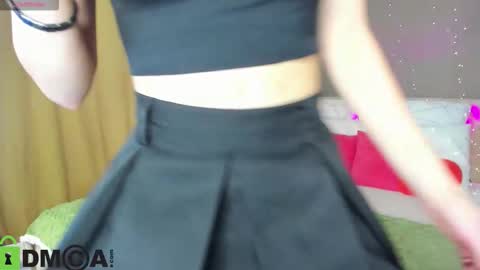 Stacey GMT5 Mo Tu We Th Fr Sa 3am -10am online show from December 3, 2025, 1:02 am