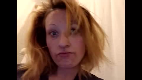 Snapshot of stacisavige chatting on January 9, 2025, 7:21 am Sinserity online show from January 9, 2025, 7:21 am